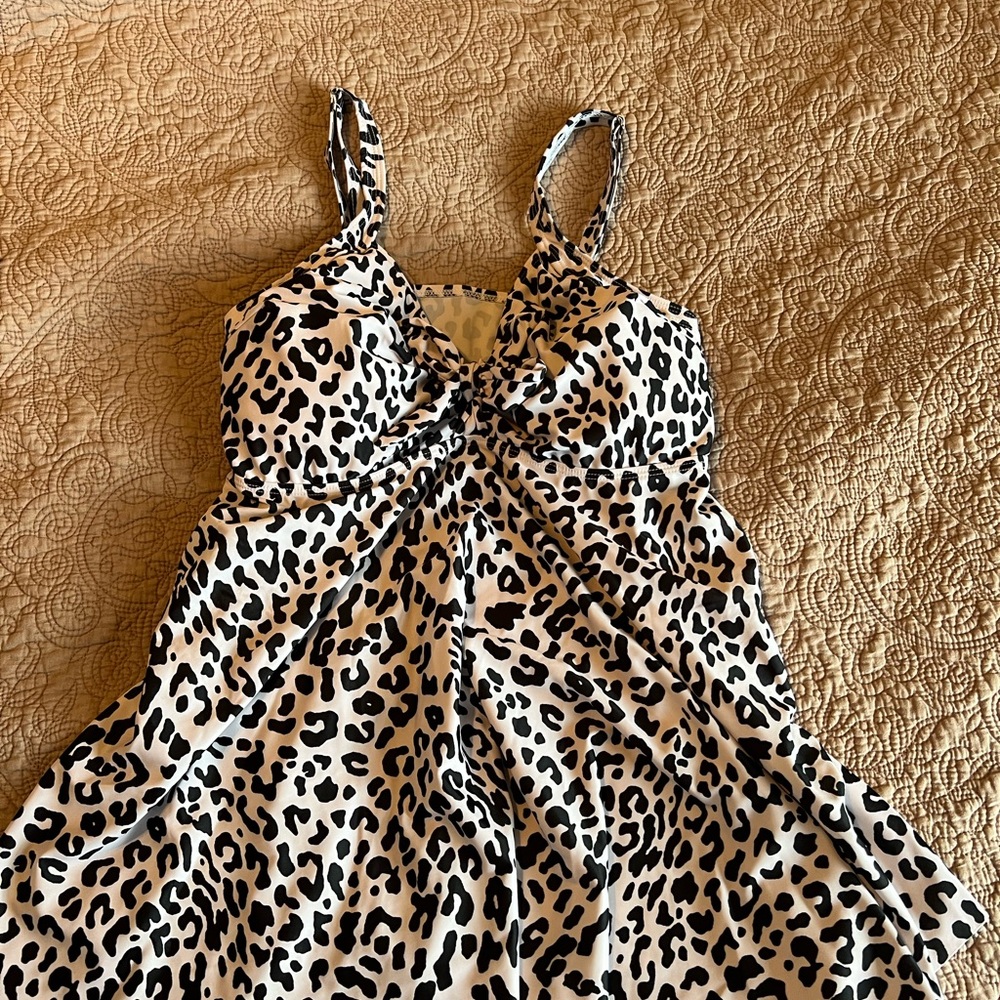 Leopard Print two piece swim suit. NWOT SHEIN